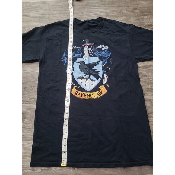 Harry Potter Black Ravenclaw Crest Short Sleeve Crew Neck T Shirt - Picture 5 of 7